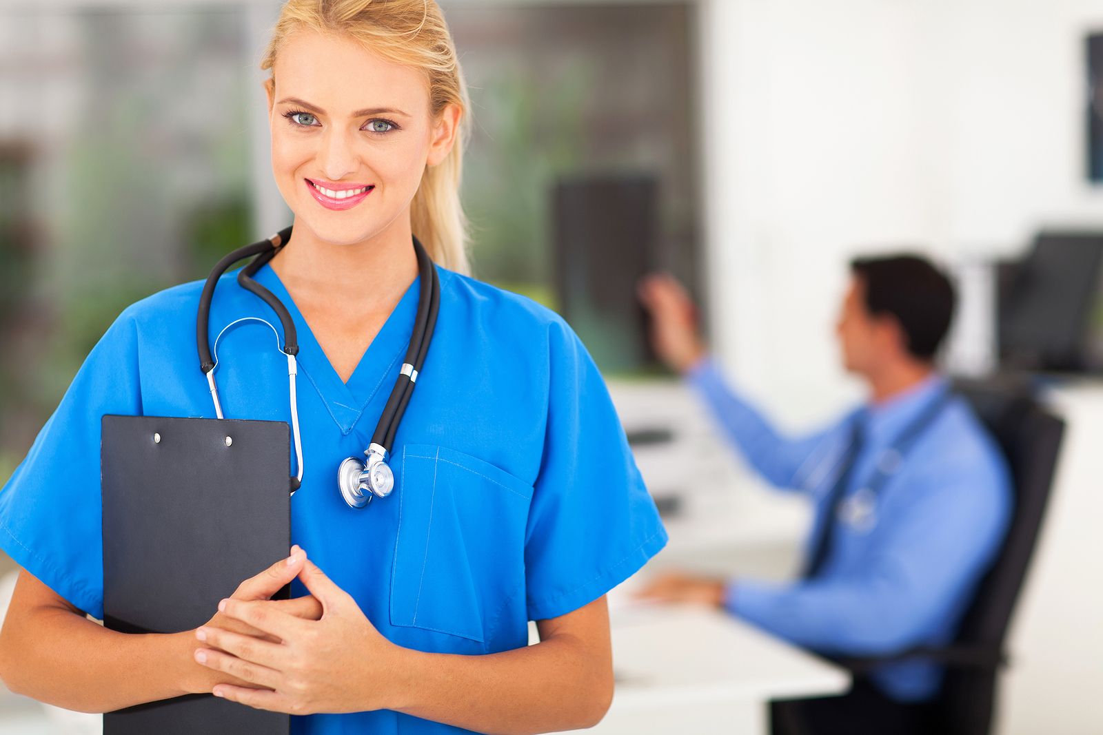 Necesar de cariera: Vrei sa fii asistent medical, dar stii de ce?