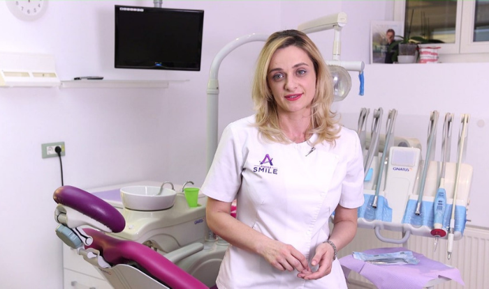 INTERVIU | Dr. Andra Custura, medic stomatolog si manager clinica