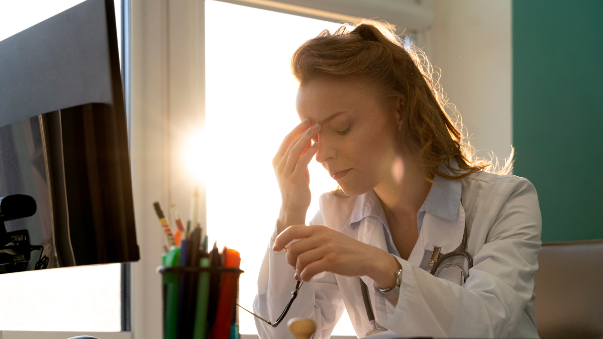 studiu medici burnout
